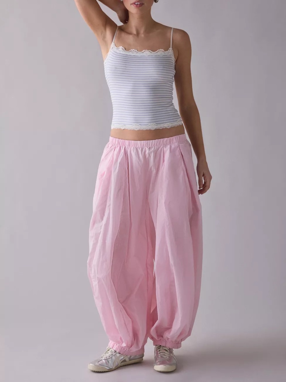 Urban Outfitters BDG Cloud Low-Rise Baggy Balloon Pants